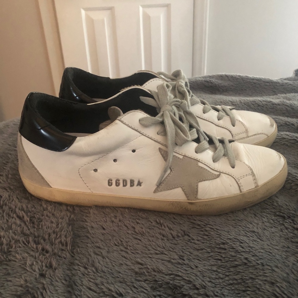 Superstar Sneakers in White/black: Size 38